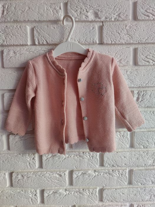 Sweterek 74 zapinamy na guziki