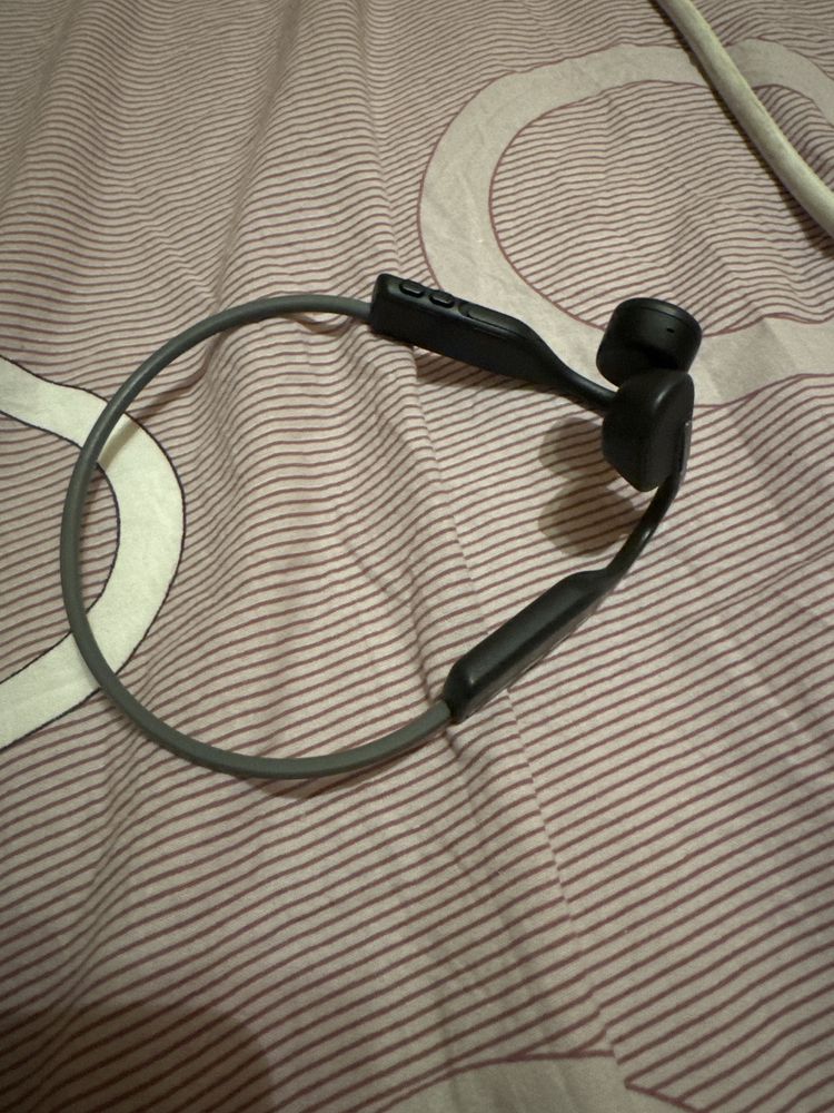 Shokz BC 500, Słuchawki Kostne