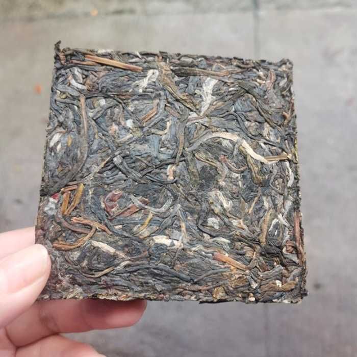 Шен пуэр ❱• со старого дерева Мэнхай ❱• 100г 2022год