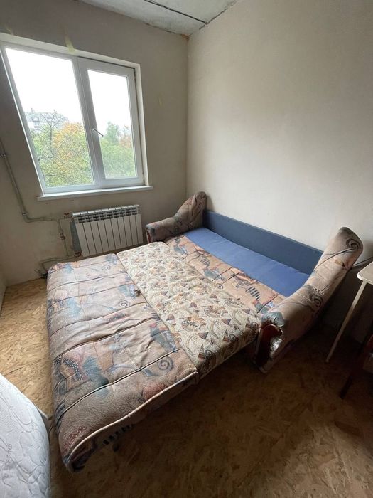 Продам Диван б/у