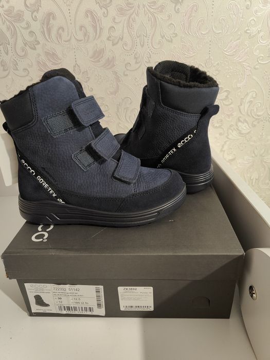 Дитячі зимові черевики ecco 30,31 розмір