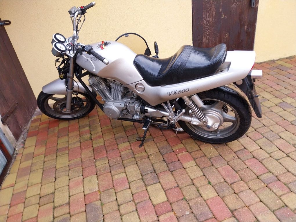 Części suzuki VX800