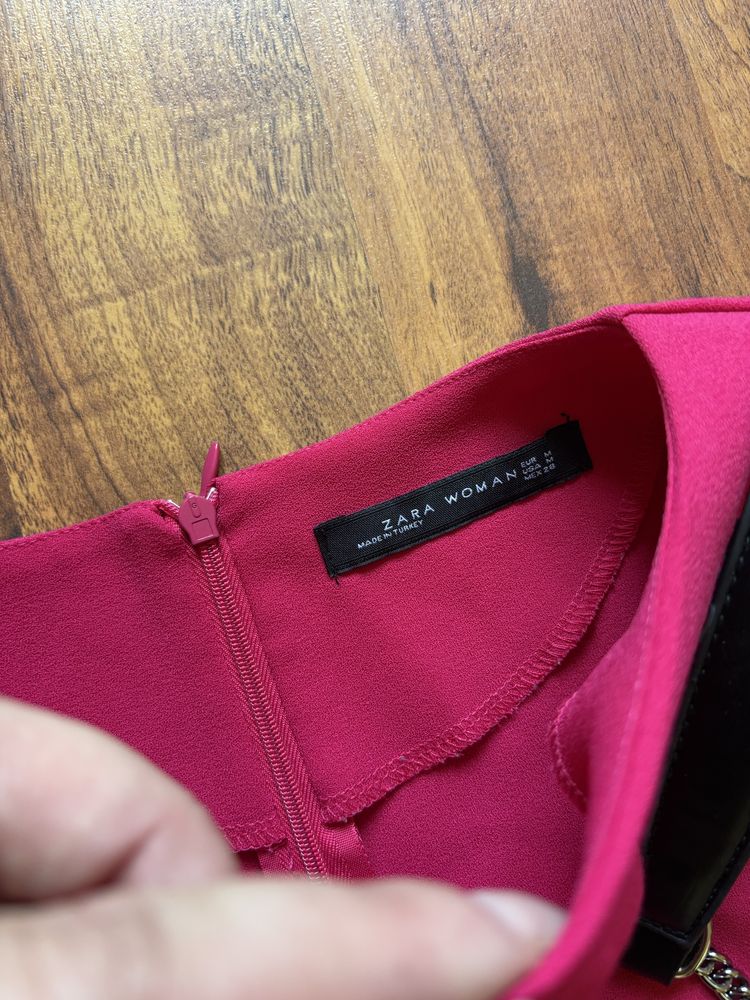 Różowa prosta sukienka na wesele, Zara, M