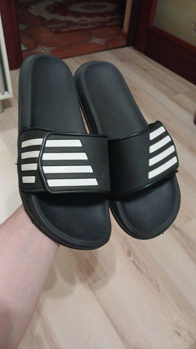 Чоловічі шльопанці 42р