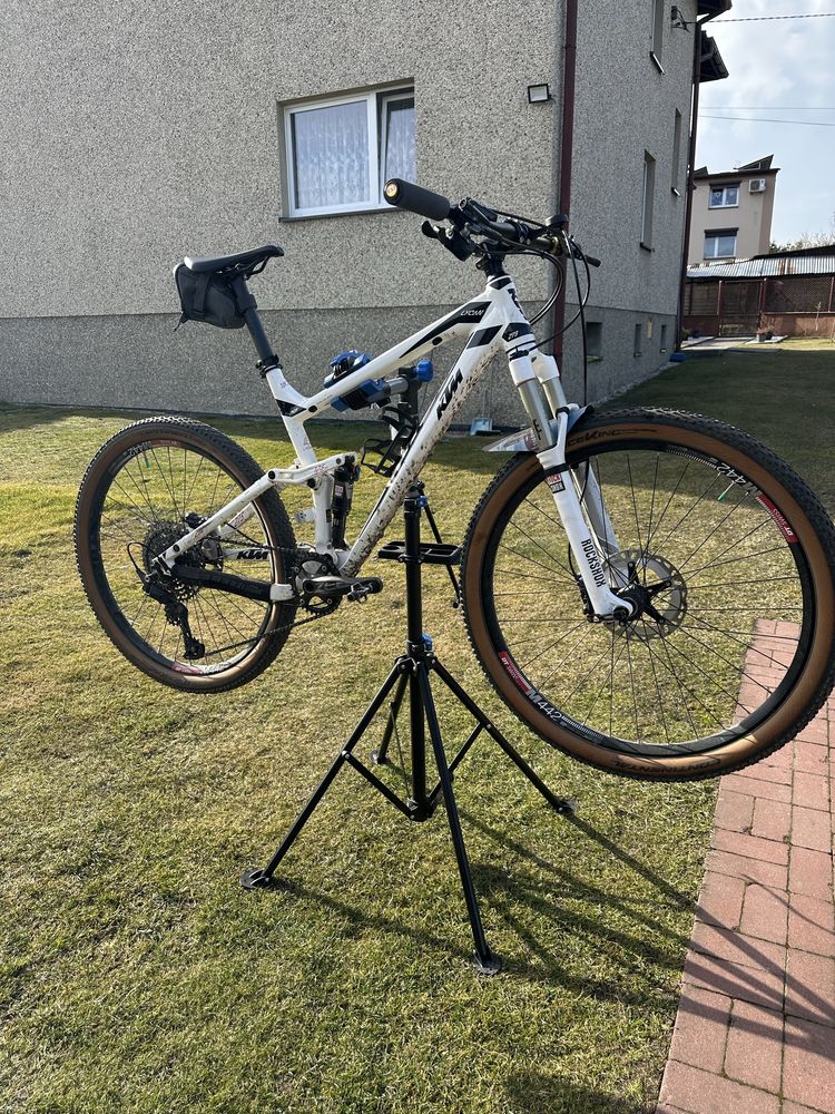 Rower Ktm Lycan 273