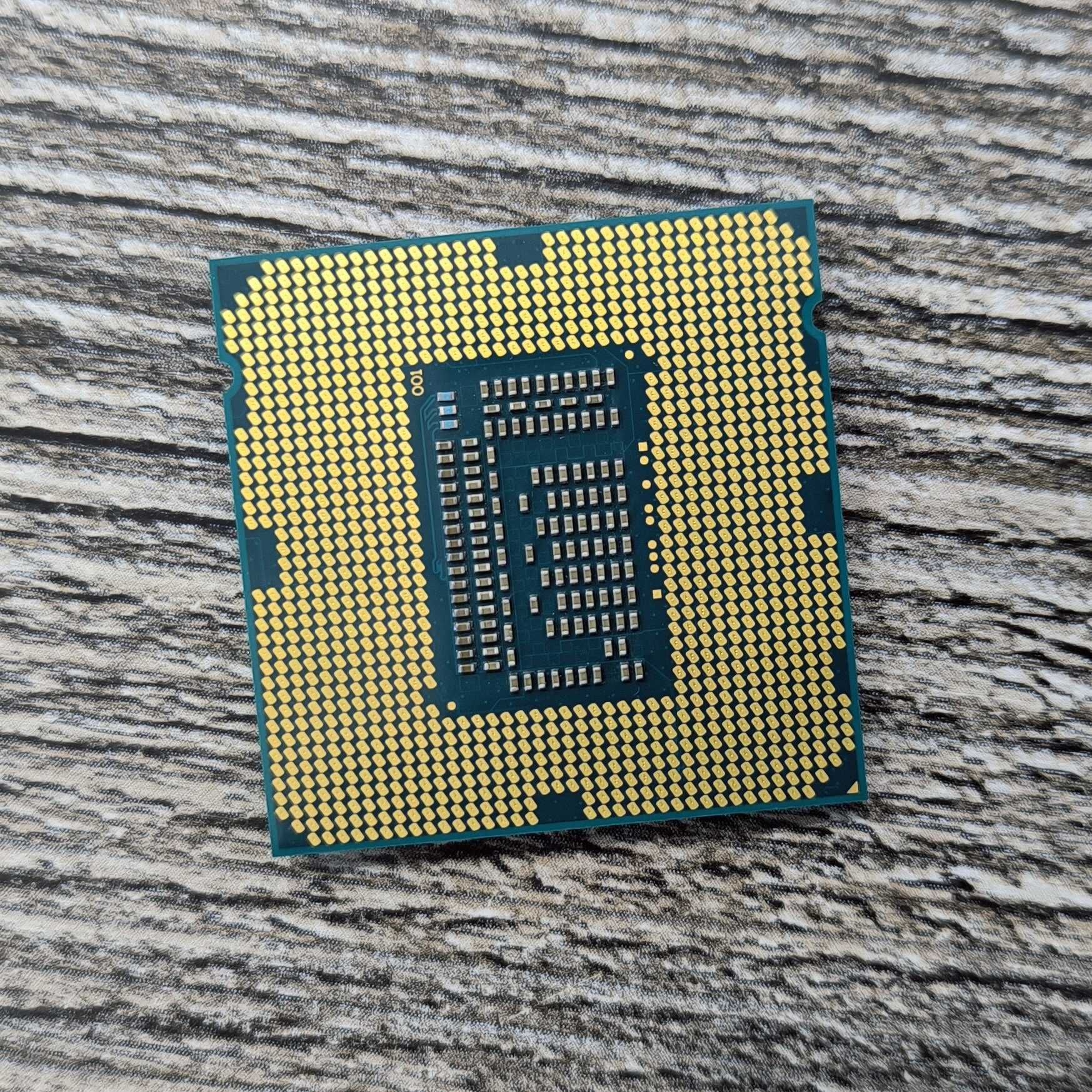 Процессор Intel Xeon E3-1230v2 (4 ядра/8 потоков 3,30-3,70GHz LGA1155)