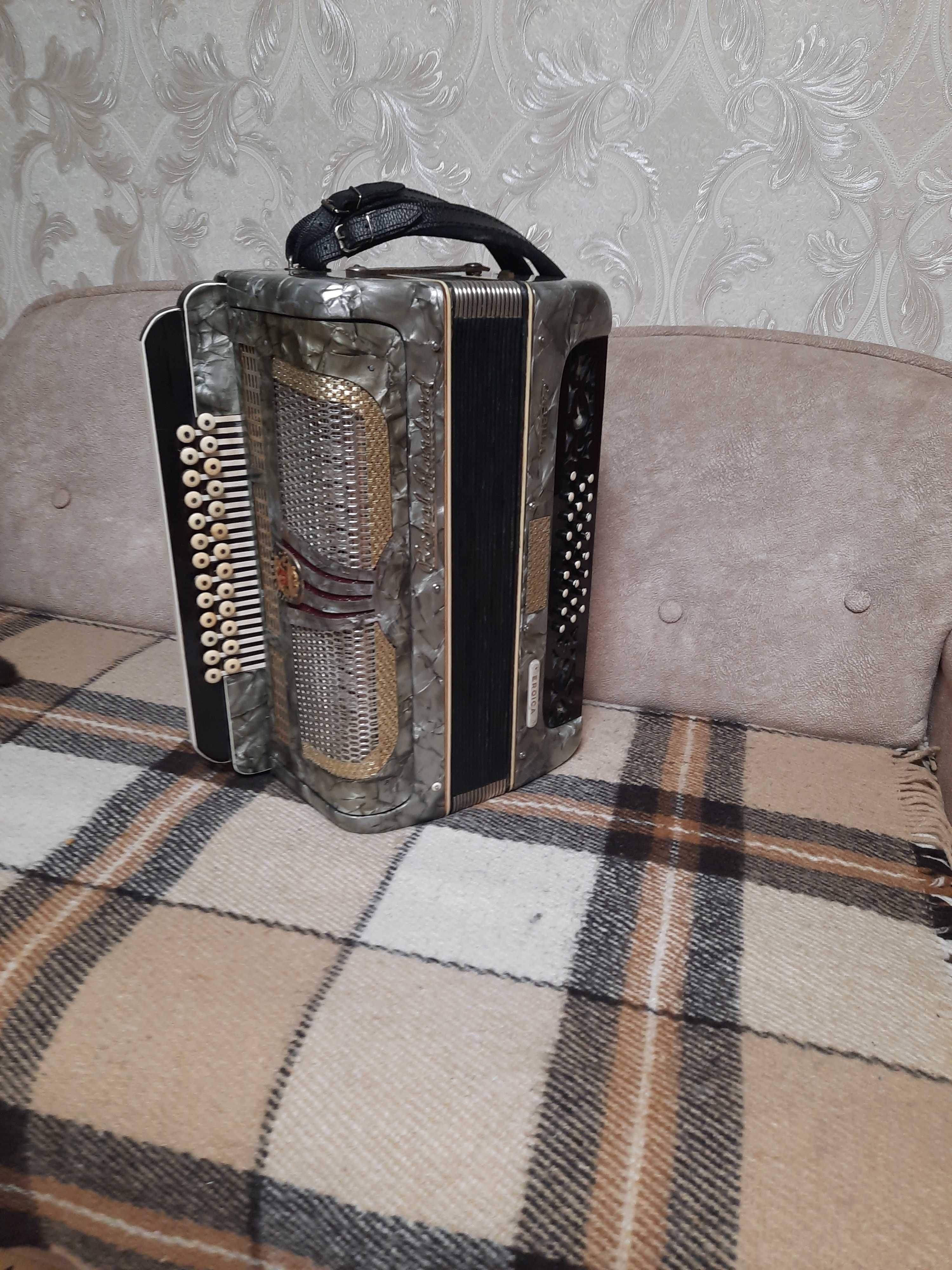 Гармонь Гармошка ручной работы. Мастеровая.