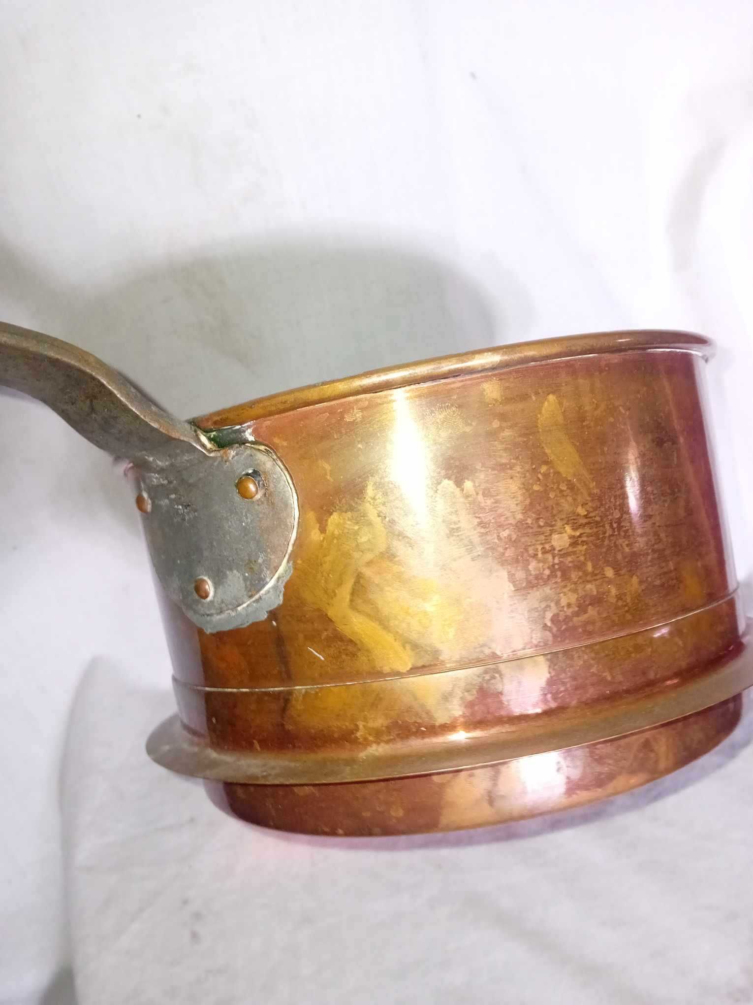 Zabytkowy garnek rondel miedziany z motywem gwiazdy Dawida 2.5 L XIX w
