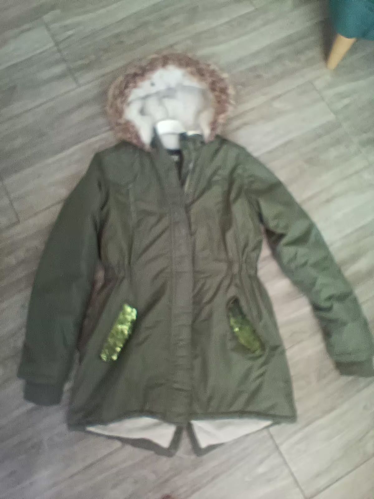 Parka zimowa dla dziewczynki r146/152