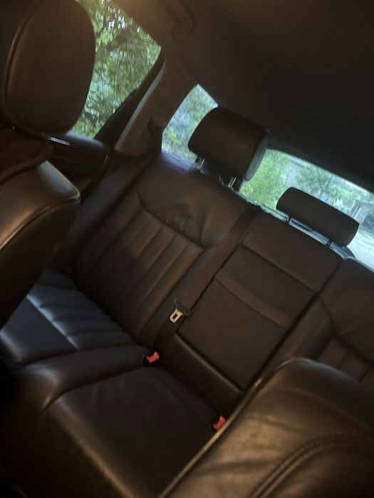 Автомобіль