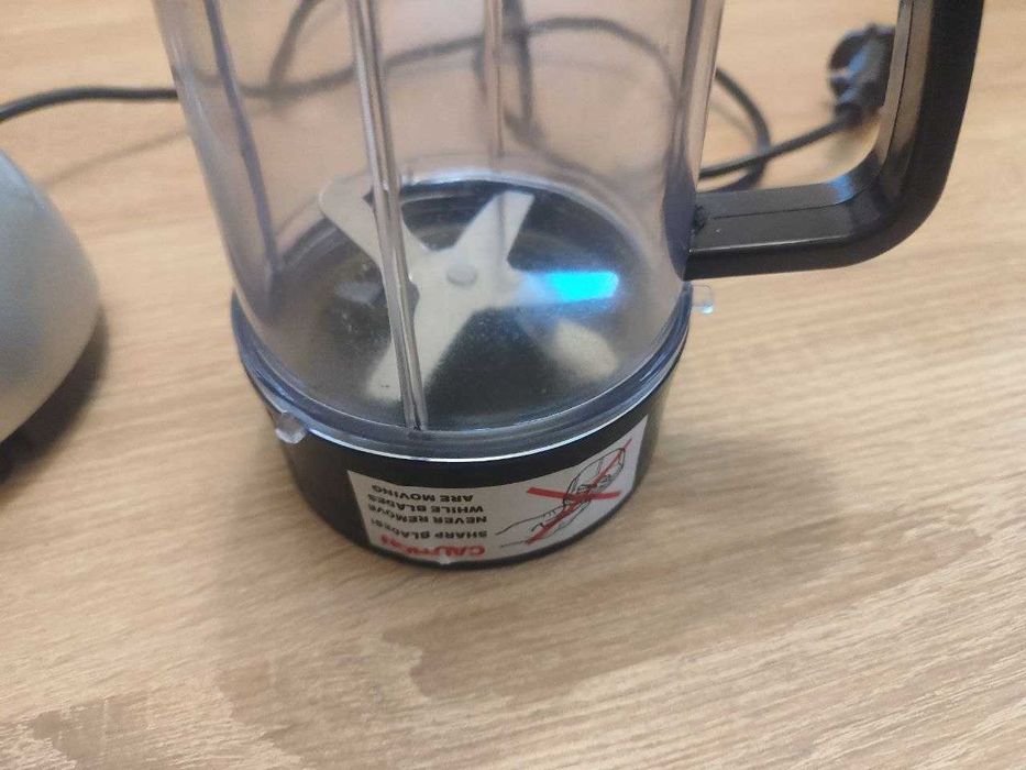 Блендер высокоскоростной NutriBullet Prime (12-предметов) 1000W