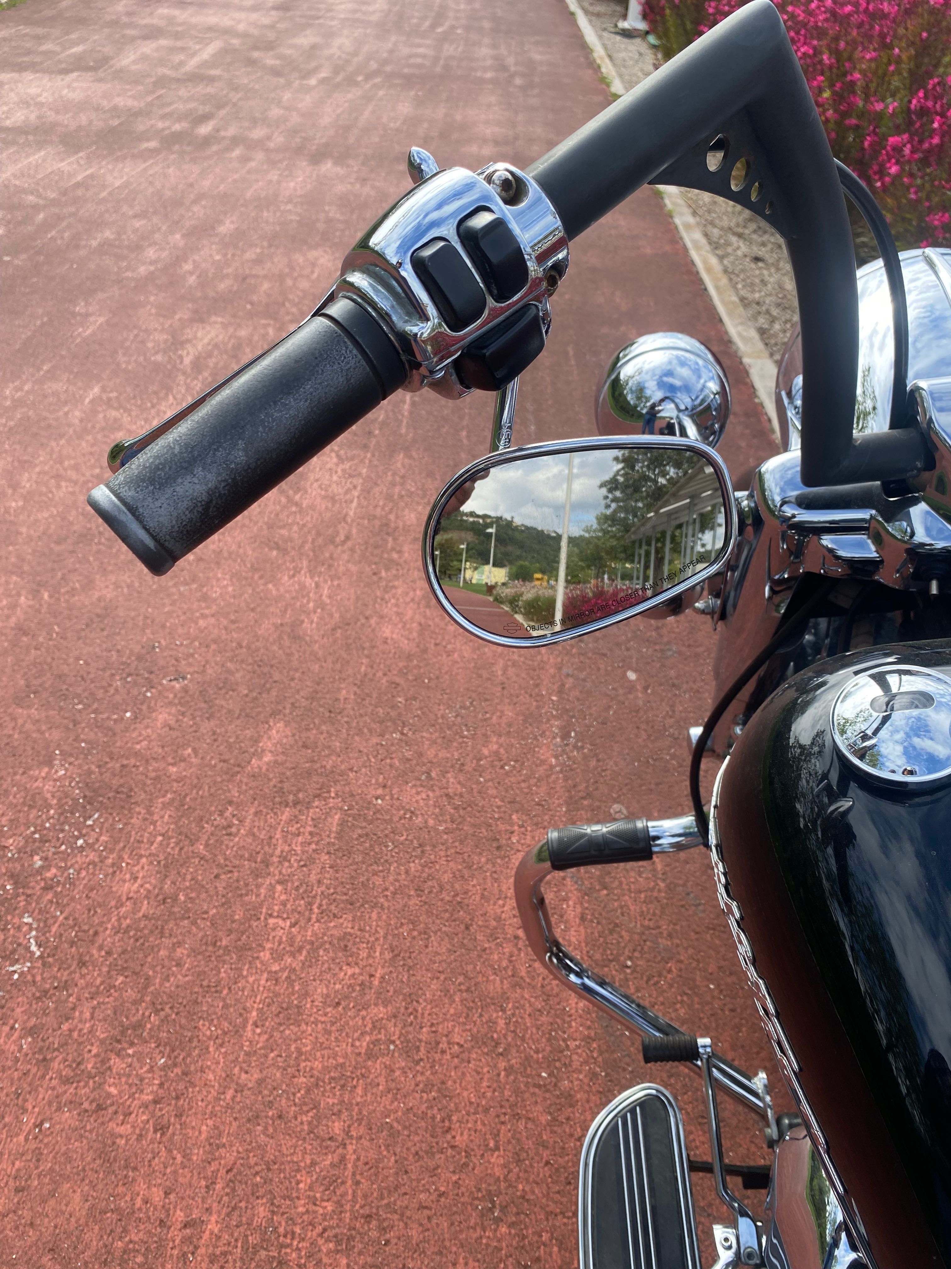 Harley Davidson road king custom