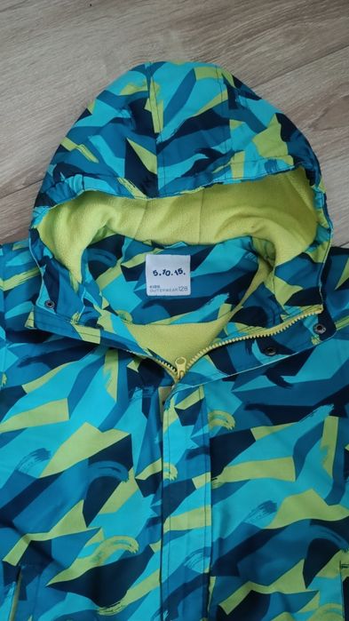 Kurtki zimowe 5-10-15 rozmiar 128