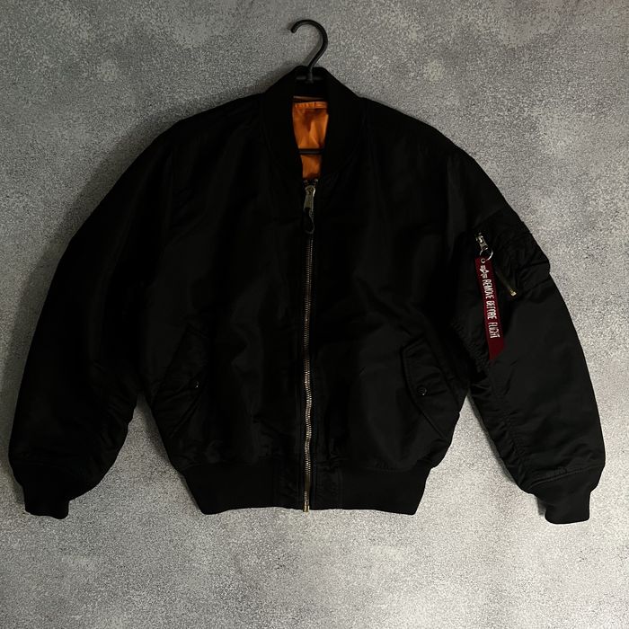 Нейлоновий бомбер ALPHA INDUSTRIES оригінальна чоловіча куртка АЛЬФА