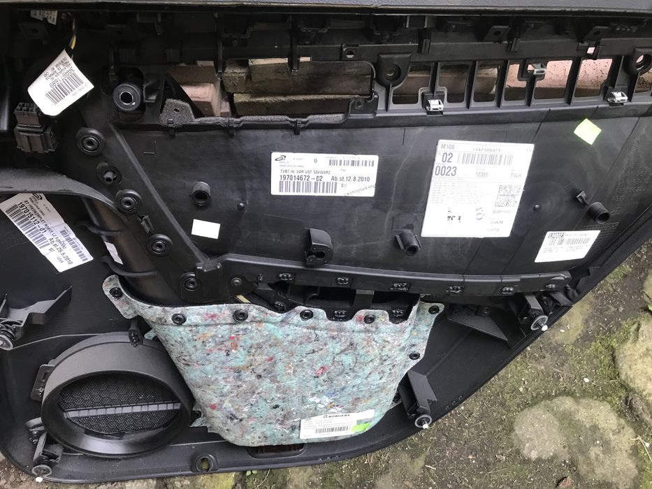 Boczki tapicerka vw passat b7 kombi