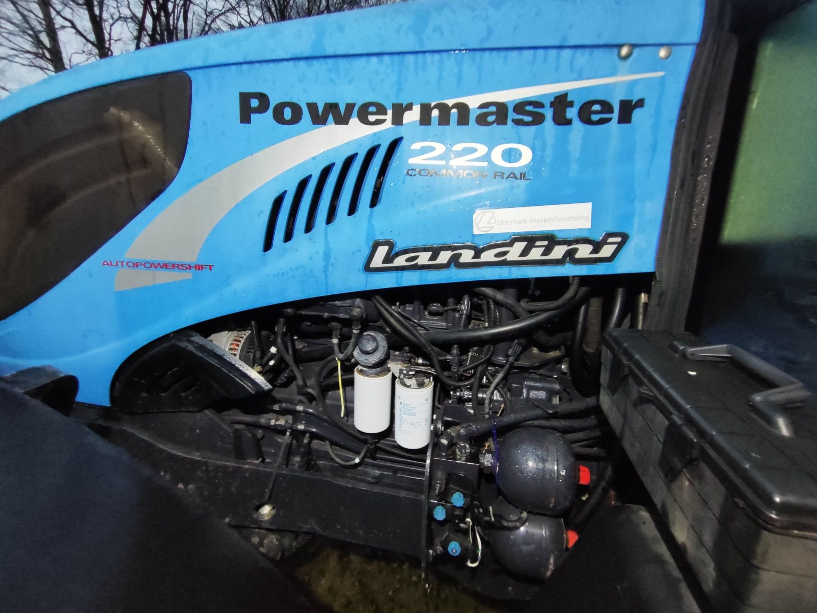 Landini Powermaster 220 4,9 tys.mth
mccormick case mx new Holland