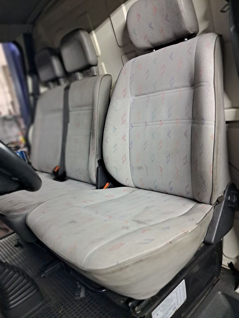 Komplet foteli przód vw t4 3-os