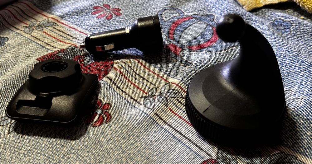 GPS TomTom Go Expert 7” Atualizado Novo e Negociável