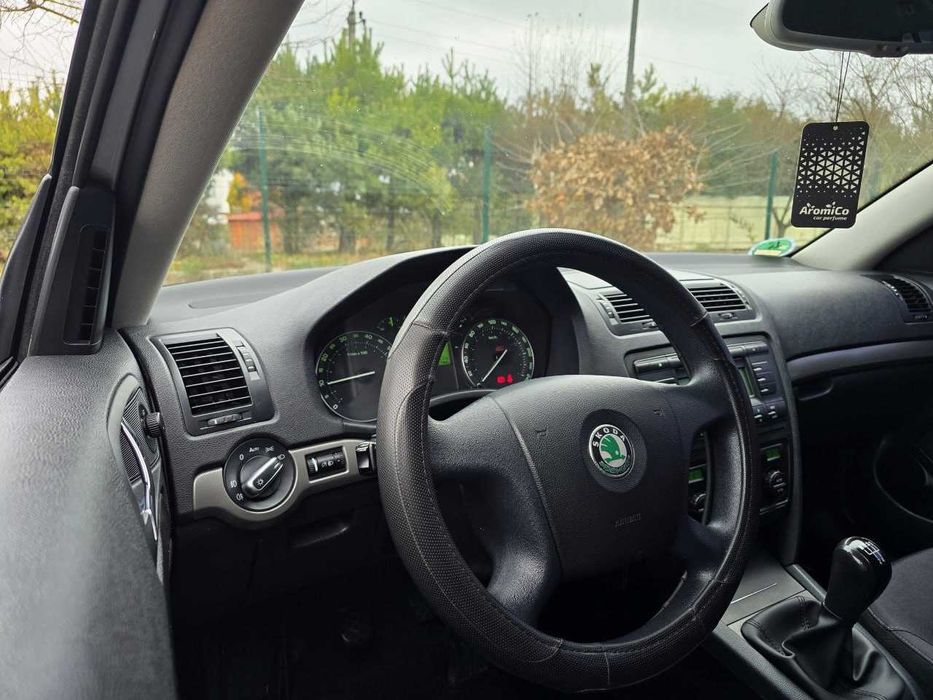 Продам  Skoda Octavia 2005. Можна в розстрочку, під викуп.