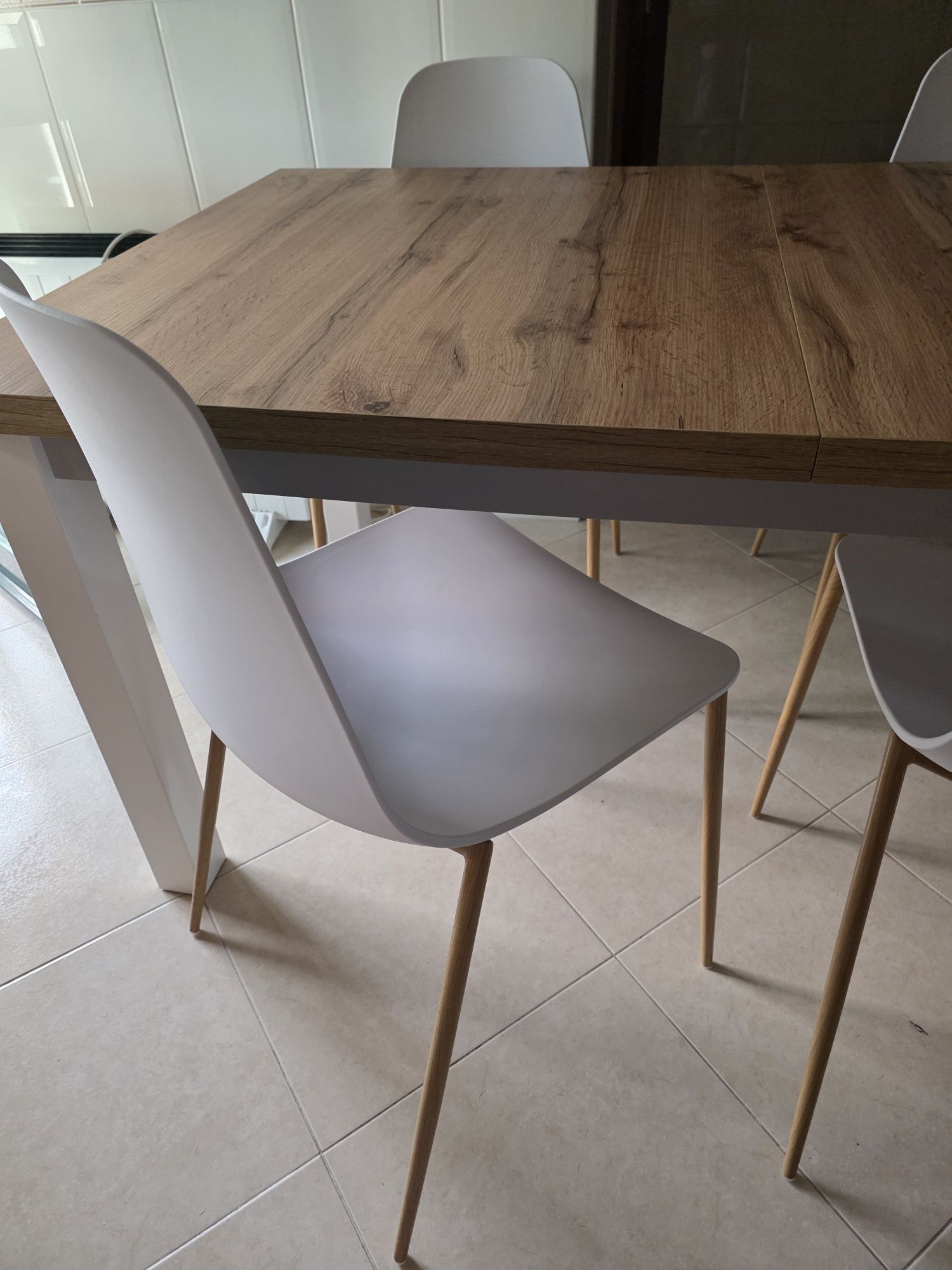 Mesa jantar extensível