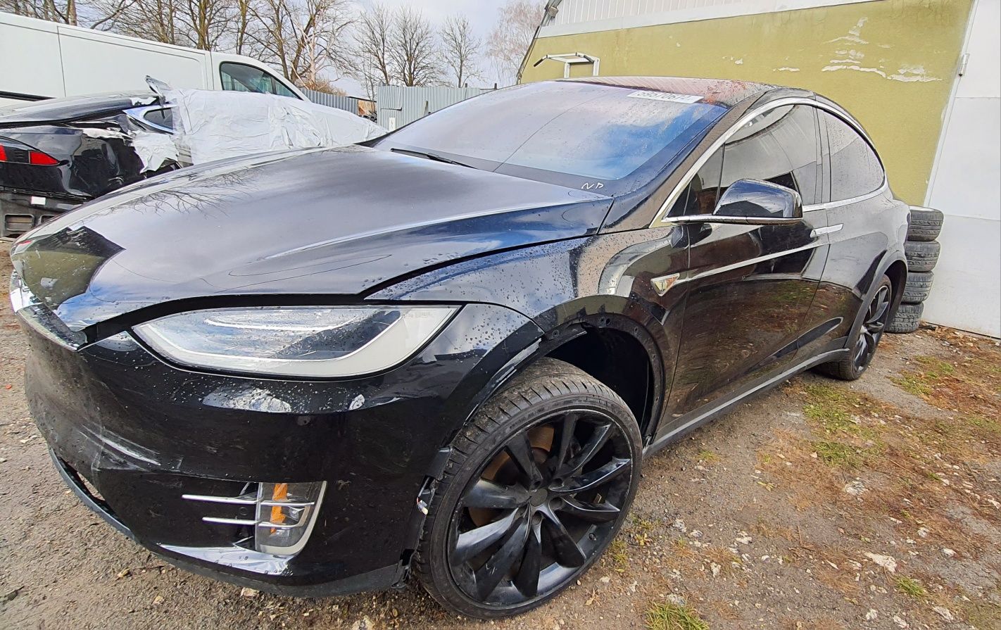 Розборка Tesla Model X P90D Signature