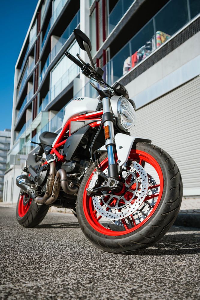 Ducati Monster 797