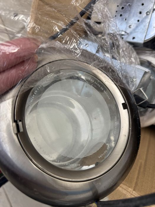 Focos 6 de teto de teto em bom estado