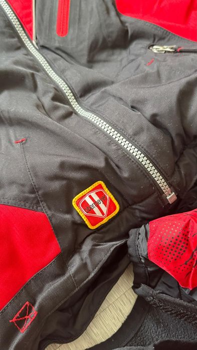 Roupa de neve Obermeyer para criança 4 anos - fato completo