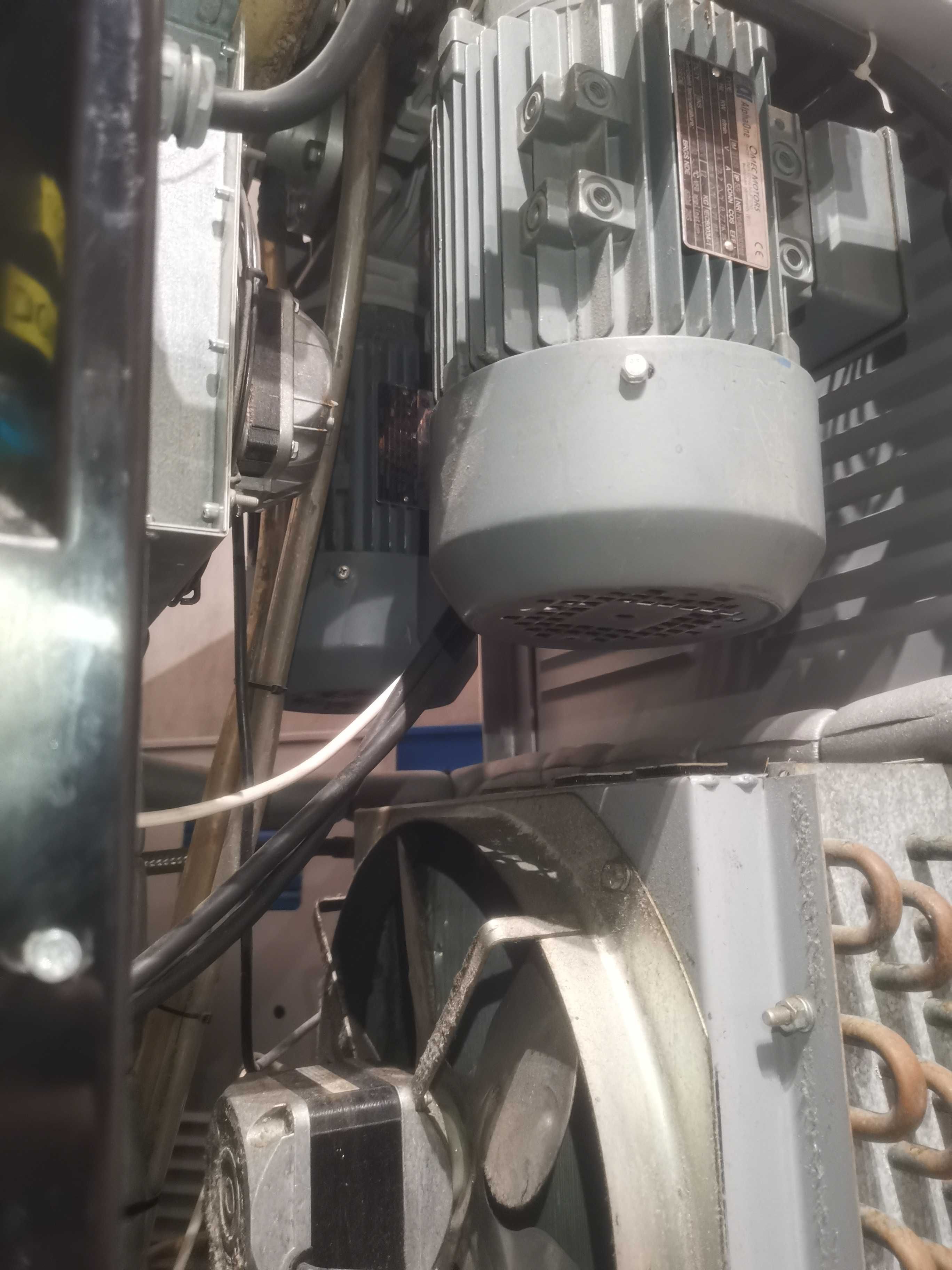 Maszyna automat do lodów amerykańskich świderków 100% sprawna