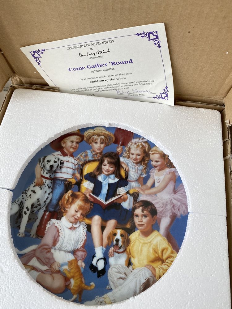 Сет 8 колекційних тарілок CHILDREN OF THE WEEK DANBURY MINT