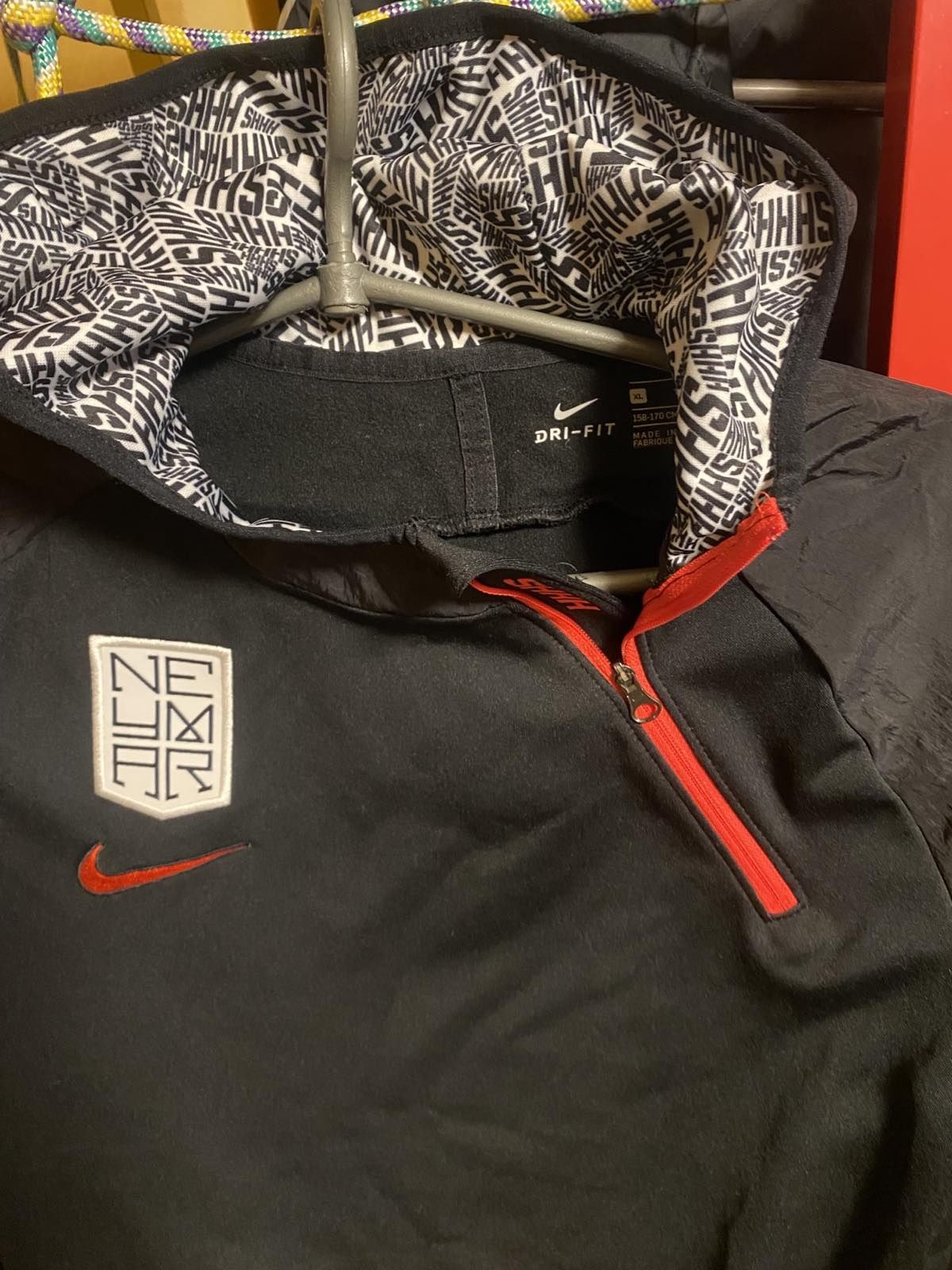 Спортивная кофта Nike на подростка
