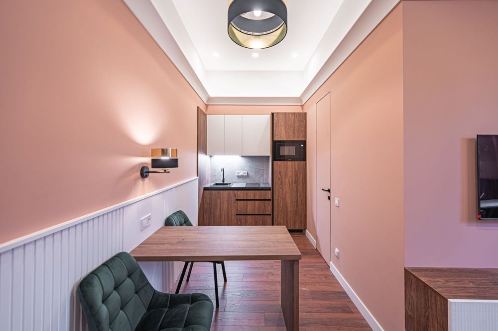 Центр! Басейна 3. Без комісійних від господаря 2к перша здача!