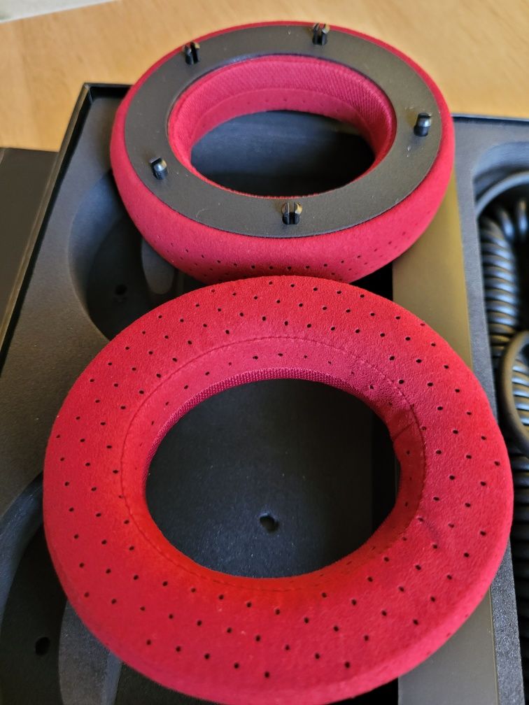 Focal Clear pady