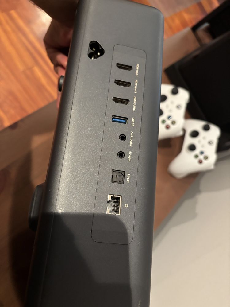 Projetor Laser Xiaomi Mi 4K 150”