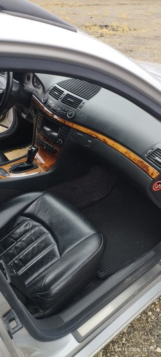 Продам Мерседес Е270