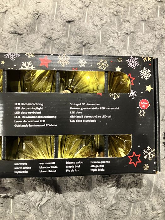 Girlanda diamentowa LED 1,4 m – 8 lampek, ciepłe białe
