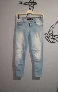 Spodnie jeansowe, jeansy z przetarciami Chillin 36