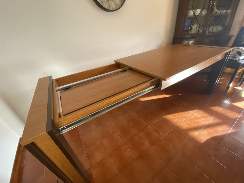 Mesa  de carvalho extensível conforama