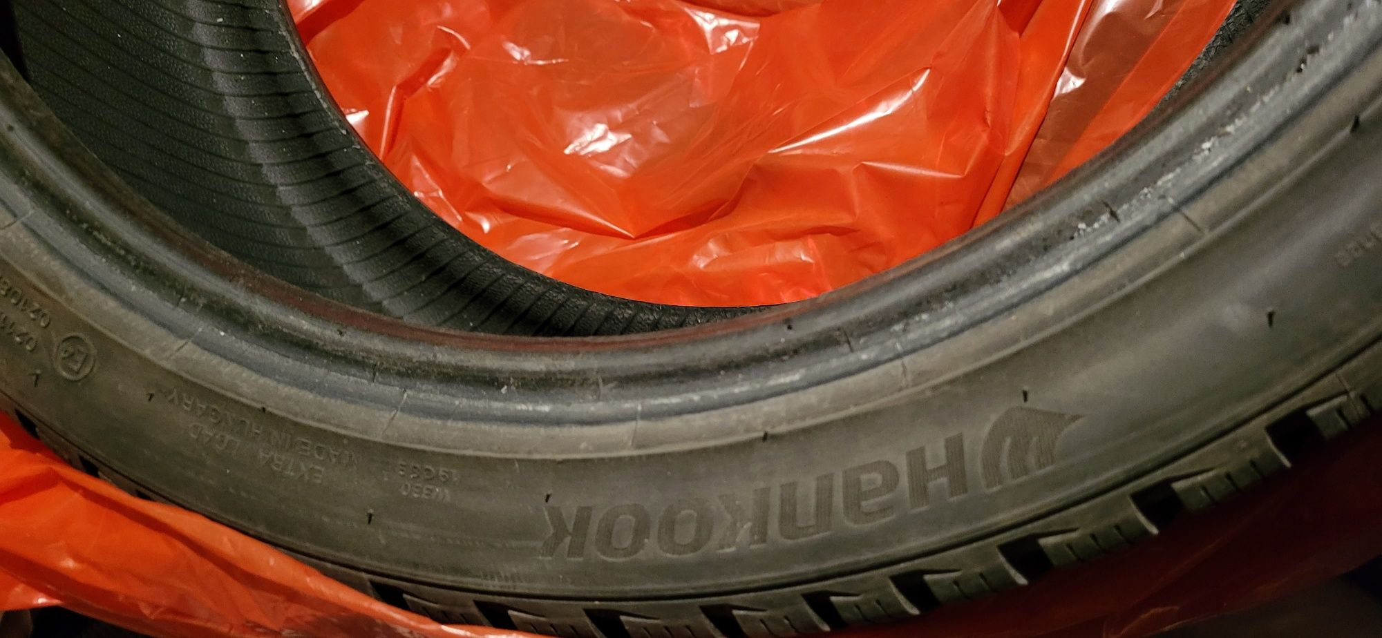 Резина зима  Hankook 225/40 R18 92V