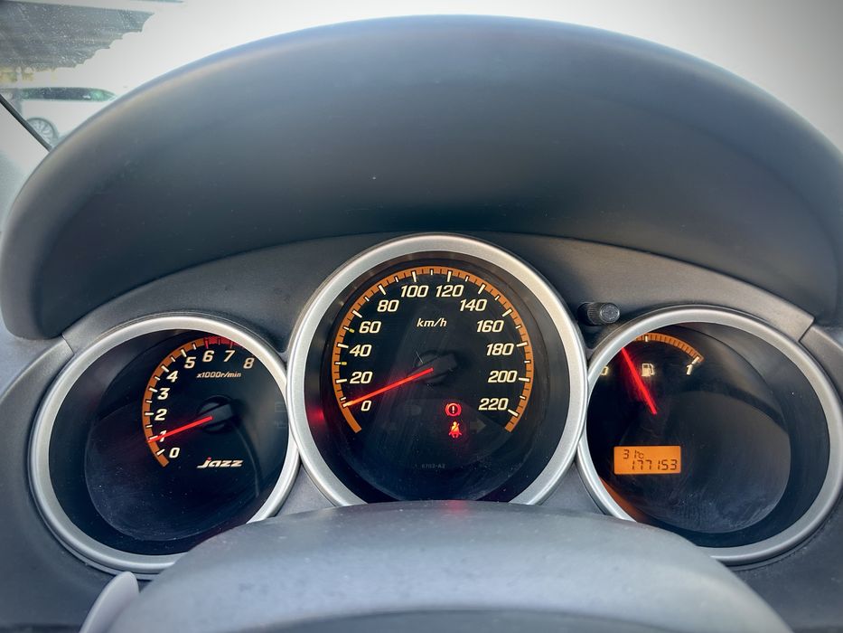 Honda Jazz 1.2 Com Teto de Abrir