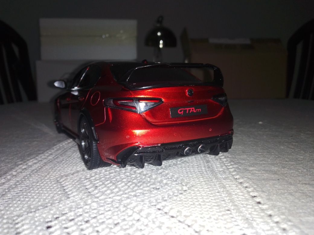 Miniatura Alfa Romeo Giulia GTAm - Otto 1:18