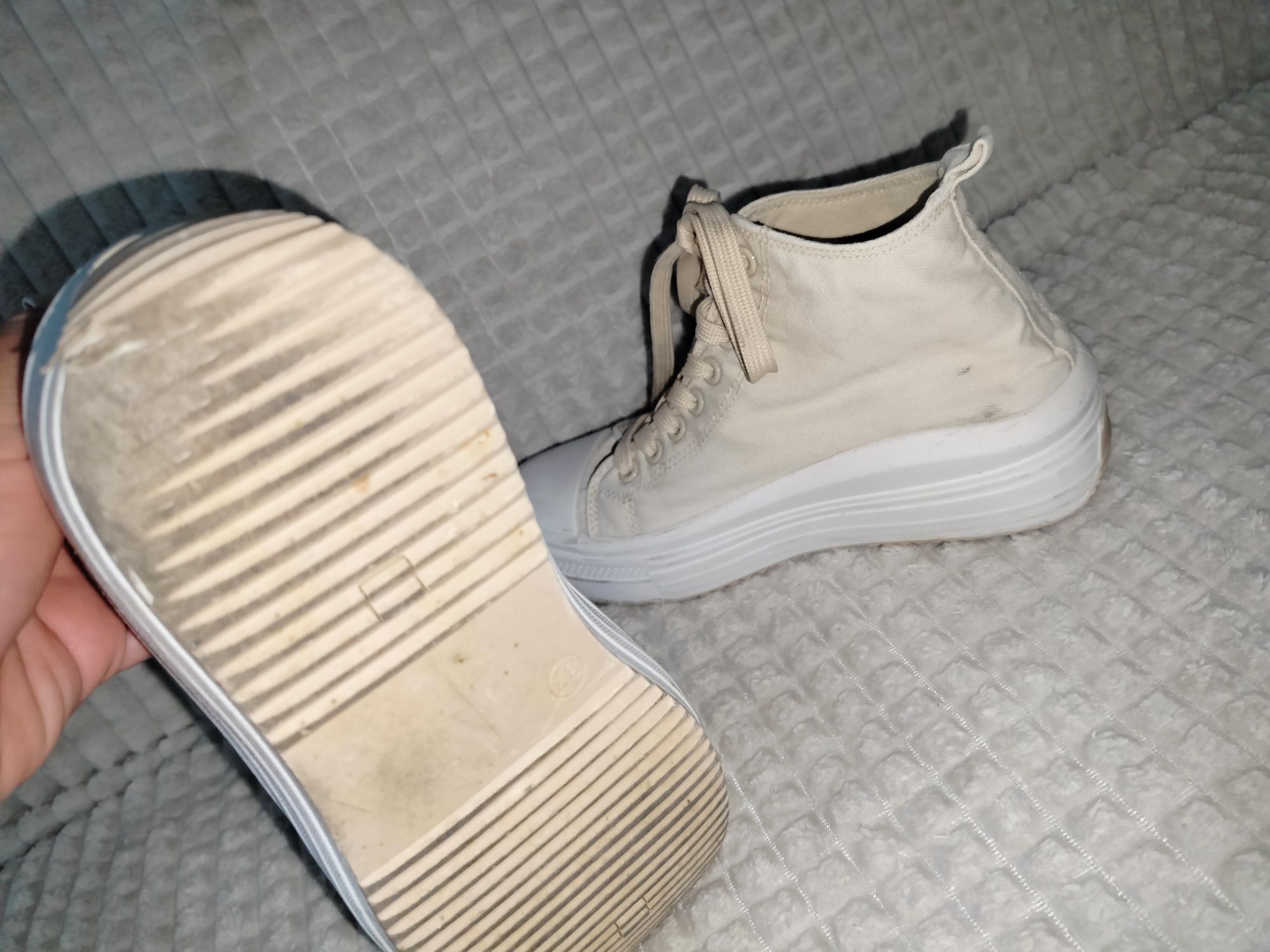 Buty na koturnie trampki r 37