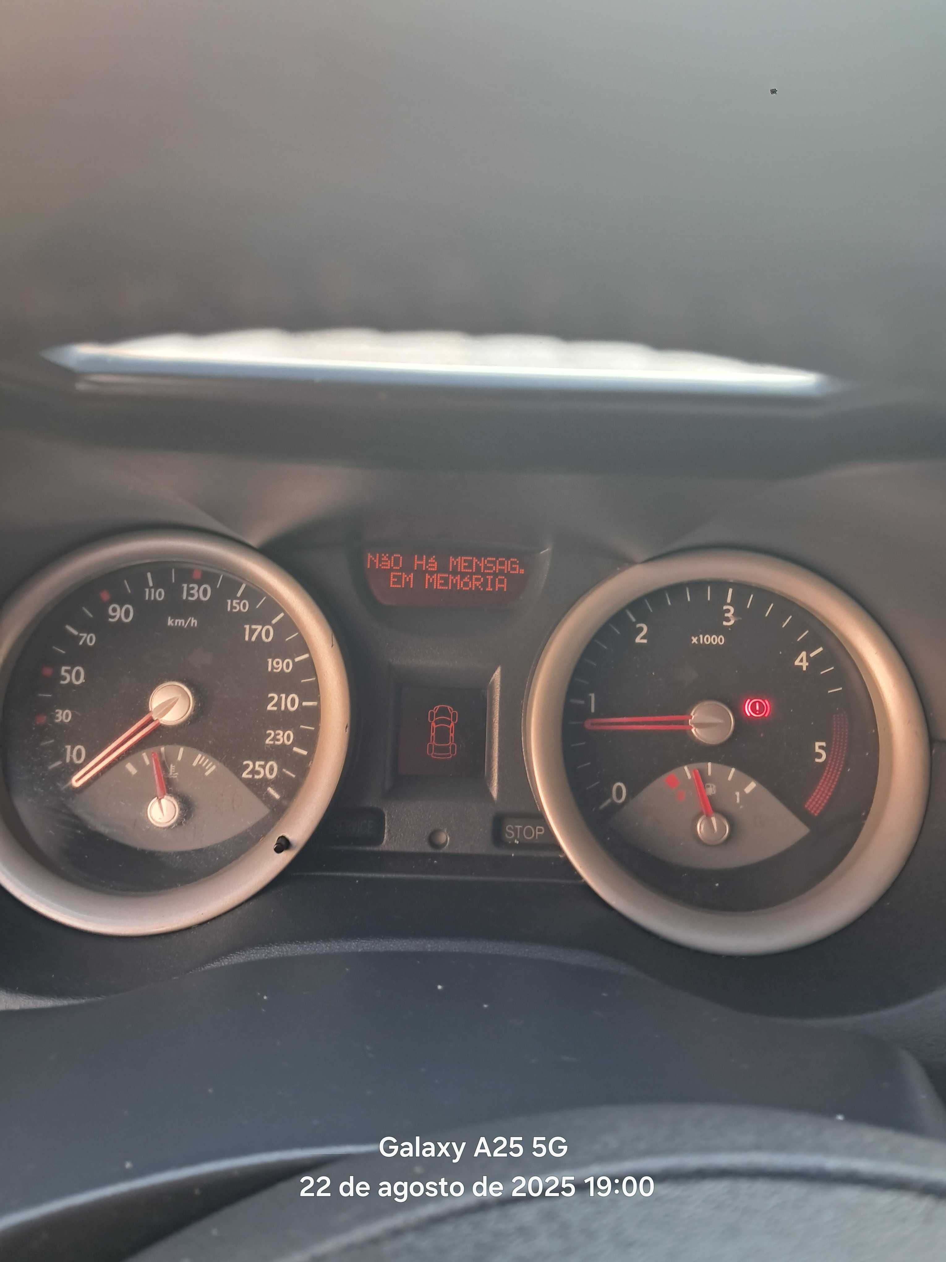 Carro renault megane