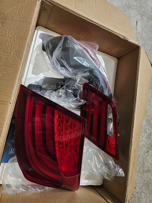 Zestaw lampy tylne BMW F10 wersja USA
