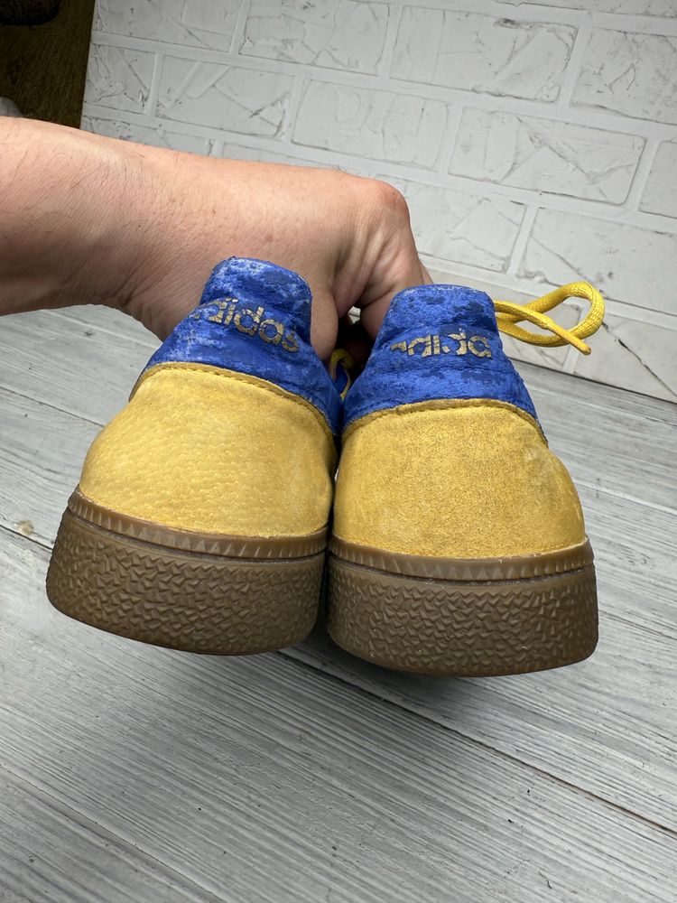 Мужские кроссовки adidas spezial 41.5р