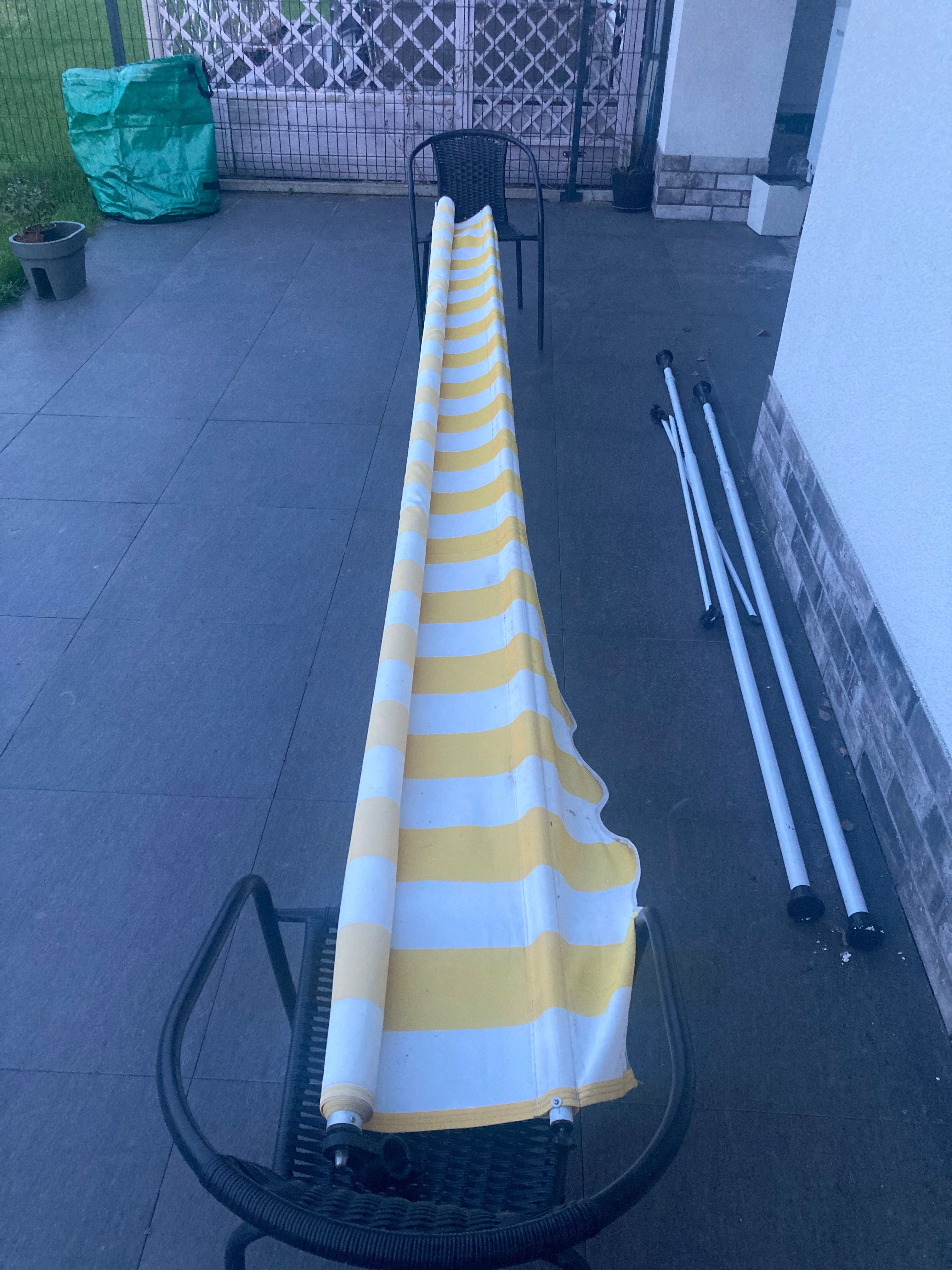 Markiza balkonowa rozporowa żółto- biała, 395x120