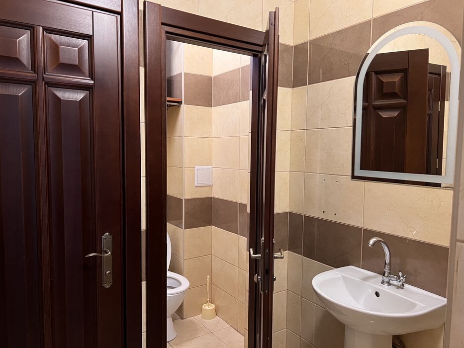 Оренда офісів від 20-35 (м2) в БЦ, біля Податкової