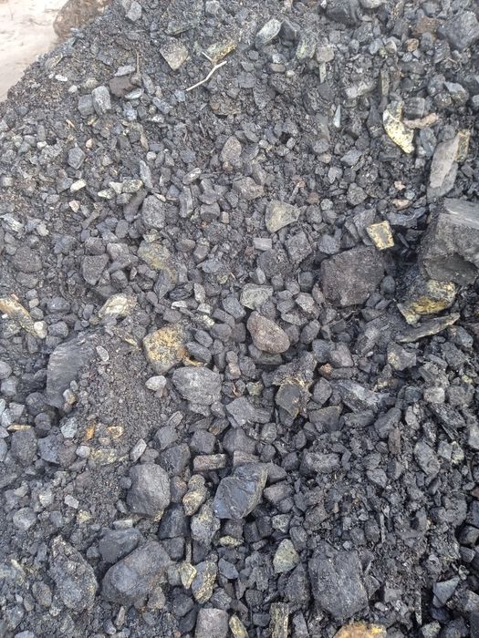 Вугілля в мішках