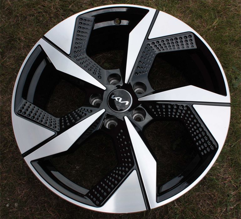 nowe alufelgi felgi 19 5x114,3 et50 67.1 Kia Hyundai Tuscon Santa Fe