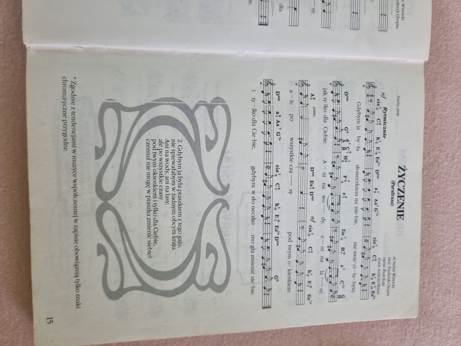 Muzyka dla klas 4-8 podręcznik repertuarowy chwyty na gitarę